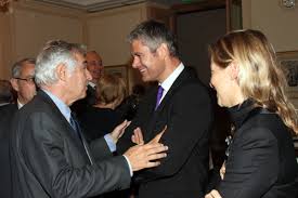 Si laurent wauquiez a atteint cet équilibre entre famille et carrière, c'est aussi grâce à charlotte, son soutien numéro un, rencontrée en classe de première. Diner Organise Dans Le Cadre Du Club De L Audace Le Mardi 5 Octobre 2010 A L Hotel Le Bristol Club De L Audace