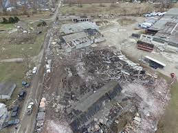 Damaging tornado strikes chicago suburbs. Tornado Outbreak Of December 1 2018