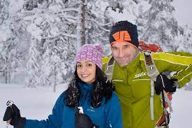 Skard fulgte tradisjonen da han fridde, røper tajik. Reportasje Hadia Tajik Hadia 36 Og Kristian 47 Gleder Seg Til Julefeiring Pa Hadeland Kristian Er Talmodig Med En Stakkars Nybegynner