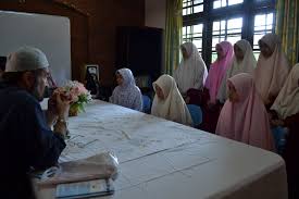 Maahad tahfiz khusus untuk pelajar perempuan berasrama penuh. Waktu Solat Malaysia Waktu Solat Dot Net