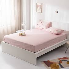 Looking for the perfect bed sheets? Amazon Com Aojim 100 Cotton Printing Pinstripe Fitted Sheet Queen Size 60 X80 With 15 Deep Pocket Design Patterns Pink White Stripes Striola Mattress Cover For Kids Adults Kitchen Dining