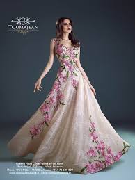 موديلات فساتين السهرة من المصمم البنانى حنا توما جان 2017 Models Of Evening Dresses From The Lebanese D Vestidos De Novia Vestido De Madrina Vestidos De Fiesta
