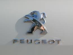 The company's logo, initially a lion walking on an arrow, symbolized the speed, strength and flexibility of the peugeot saw blades. File Peugeot Logo Nuevo Jpg Wikimedia Commons