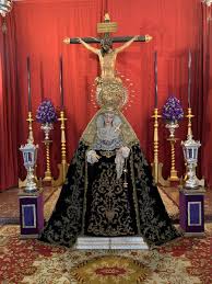 El padre bolaños, evangelizador de ese lugar, levantó su cruz de misionero y ordenó a las aguas volver a su cauce. La Sevilla Penitente Auf Twitter Altar De Besapies Y Besamanos Del Stmo Cristo De Las Aguas Y A Ntra Madre Y Sra Del Mayor Dolor Foto Hdadlasaguas Tdscofrade Tdsactualidad Gjlasaguas Https T Co Z6pwxmktk5