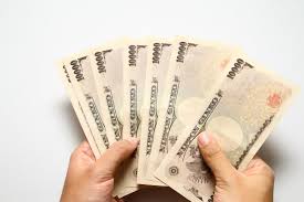 【次の年金支給日は 10月 15日】年金の振込額が「8月と違う」のは ...
