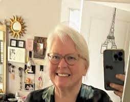 Hi all! I just wanted to introduce myself and share a photo I took. I am an  Evangelist, Motivational speaker, author and founder/CEO of Touching Hearts  Ministry Non-Profit Organization. I am excited