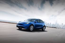 Bob Lutz Trouve Que Le Modele Y A L Air D Un Bossu Tesla Suv Voiture Electrique