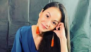 Most malaysians are conversant in english, although some are only fluent in the manglish form. Showbiz Thanks To You My Malay Is Better Mdash Sharifah Amani To Director Shahrulezad