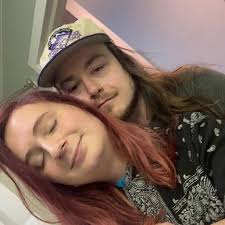 Don't run in a straight line; run like this,” President Trump said to  reporters, waving his hand from side-to-side, before he left the White  House for Florida. “You know what, your chances