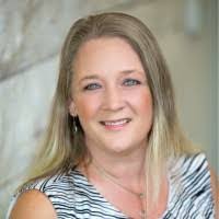 Cassandra Grady's Instagram, Twitter & Facebook