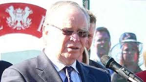 Wayne Wilson, veteran Brisbane racecaller, dies aged 66