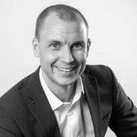 Oliver Bernard Reviews: What Is It Like to Work At Oliver Bernard?