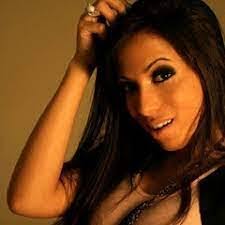 Joyce Pitz's Instagram, Twitter & Facebook