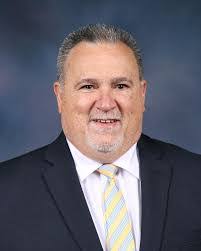 Joseph Farinacci's Instagram, Twitter & Facebook