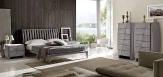 Letto vale la pena a quattro zampe. Camera Da Letto Modo 10 Decor Arredamento A Catania Per La Casa E Ufficio Mobili Giardina