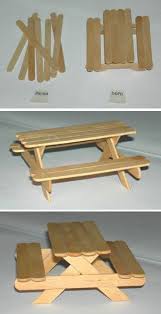 Photo Table De Pique Nique Typique Avec Les Batons Du Jardin Miniature Idee In 2020 Fairy Garden Diy Diy Home Decor Projects Rustic Backyard