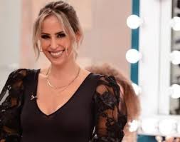 She was born on may 21, 1987 and her birthplace is ines is also well known as, professional makeup artist who became the ceo of ines mocho academy, ines. Arquivo De Ines Mocho Maria Pt