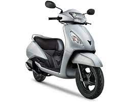 It is available in 5 variants and 17 colours. Tvs Jupiter Price In India Mileage Images Specs Bangalore Scooty New Autoportal