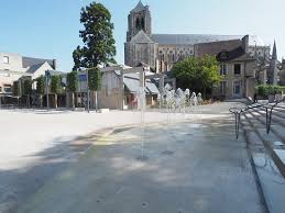 From wikimedia commons, the free media repository. Nouvelle Place Simone Veil Picture Of Office De Tourisme De Bourges Berry Tourisme Tripadvisor