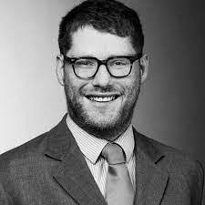 Stephen Somerville's Instagram, Twitter & Facebook