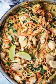 20 Minute Cashew Chicken Zoodles Recipe Zoodle Recipes Chicken Zoodle Recipes Veggie Noodles