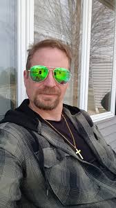 Any females in SW Minnesota?