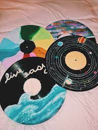 Painting techniques • encaustic art Painted Records Diy Room Decor Vinyl Record Art Vinyl Art Paint Record Art