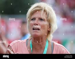 Claudia neumann hi-res stock photography and images