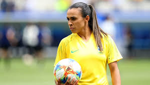 E para ajudar os bauruenses na torcida, alguns a praça de alimentação do villaggio estará aberta e transmitindo jogos da seleção brasileira feminina de futebol que acontecerem no horário. Vai Pro Jogo Selecao Feminina Encara Australia Com Marta Entre As Titulares 90min