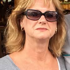 What's going in the corner plaza of Lowe's?