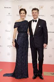 Bambi 2014 In Berlin Kronprinzessin Mary Schone Kleidung Mary Elizabeth
