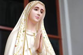 Las apariciones de la virgen de fátima a los tres pastorcitos, tuvieron lugar entre el 13 de mayo y el 13 de octubre del año 1917; Oracion A La Virgen De Fatima La Oracion