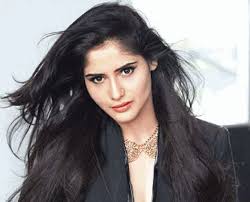 Arti Singh Wiki Age Boyfriend Husband Family Biography More Wikibio Between the cleavage there is pavitra dunia. arti singh wiki age boyfriend
