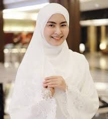 Download lagu wany hasrita mp3 gratis, free download wany hasrita lagu mp3 terbaru di metrolagu. Saya Rasa Macam Tak Ramai Je Yang Nak Kenal Pelik Juga Wany Hasrita Terbuka Tak Tolak Jodoh Justbdallnews