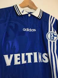 Get ready for game day with officially licensed fc schalke 04 jerseys, uniforms and more for sale for men, women and youth at the ultimate sports store. Schalke 04 Home Shirt 1997 1998 X Ingo Anderbrugge 8 In Xl Football Vintage Amsterdam