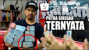 Sahabat atta halilintar tersebut mengabadikan namanya di rekor muri sebagai pemberi hewan kurban terbanyak. Bisnis Online Putra Siregar Youtube