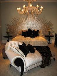 This is the ultimate in glamor and romance with a lot of glitz. 20 Best Old Hollywood Glamour Bedroom Interior Design Ideas Bedroomdecor Bedroomdesign Bedroomde Glamourous Bedroom Hollywood Bedroom Old Hollywood Bedroom