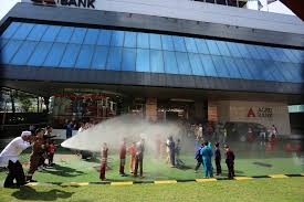 Bank in kuala lumpur, malaysia. Agrobank On Twitter Sekitar Majlis Berkhatan Beramai Ramai 2018 Anjuran Kelab Agrobank Yang Telah Disempurnakan Oleh Tuan Syed Alwi Mohamed Sultan Presiden Ketua Pegawai Eksekutif Agrobank Di Ibu Pejabat Https T Co Uzqk0fdrlp Https T Co