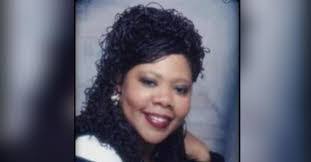 Vickie Bott's Instagram, Twitter & Facebook