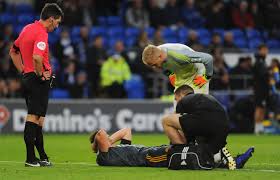«©️ with harry #maguire missing through injury, #brunofernandes will skipper united in. Leicester Defender Harry Maguire Taken Off Injured In Premier League Clash At Cardiff