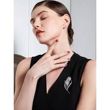 Exkluzivní brož Swarovski Elements Bridgitta