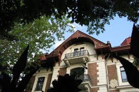 Elhunyt várkonyi andrea színésznő a barátok közt vili bácsijának, várkonyi andrásnak a lánya a héten lett volna. Meszaros Lorinc Ingatlanaba Jegyezte Be Az Uj Ceget Varkonyi Andrea Ugytudjuk Hu