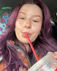 sterl (@sterlingsilk) • Instagram photos and videos