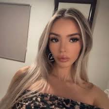 Emmy-jade Muir (@emmy_muir)