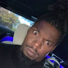 Dexter Hampton's Instagram, Twitter & Facebook