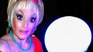 Ella Campos's Instagram, Twitter & Facebook