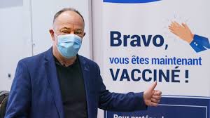 Le principal objectif est d'accélérer la vaccination, indique le. Quebec Giving Away 2 Million In Prizes To Vaccinated Residents Ctv News