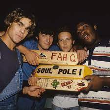 Dazed and confused (song), a 1967 song by jake holmes, covered by the yardbirds, and later reworked under separate copyright by led zeppelin. Street Food Cinema On Twitter Dazed And Confused Fun Fact All The Wooden Paddles Were Designed By The Stars Themselves Come See Them In Action Saturday 4 28 With Live Music Street Food