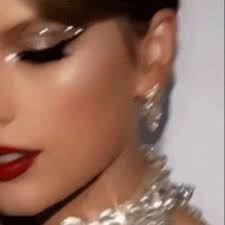 Angela Rector (@Rector_Angella)