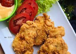 Biasanya waktu makan ayam goreng tepung, kamu cocol pakai saus apa? Resep Dada Ayam Goreng Tepung Oleh Dewialwie Cookpad